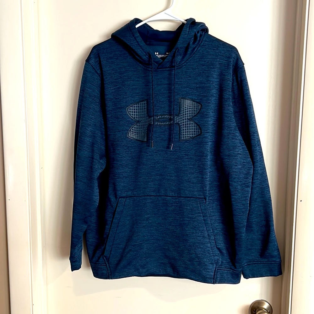 Men’s XL Under Armour hooded sweatshirt